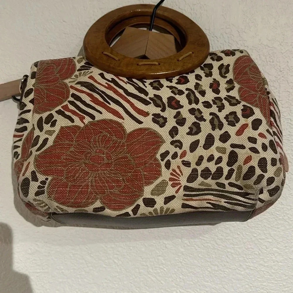 Relic by Fossil Tote Bag or Crossbody Wood Handles Florals with Shoulder Strap - Picture 5 of 6